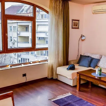 Apartment Sea View Next To Sea Garden And