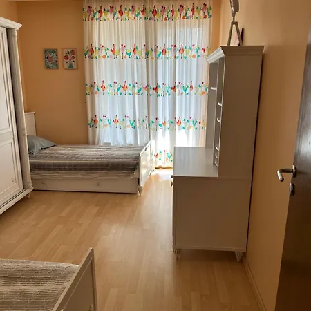 Sea View Next To Sea Garden And Διαμέρισμα