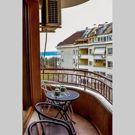 Sea View Next To Sea Garden And * Warna