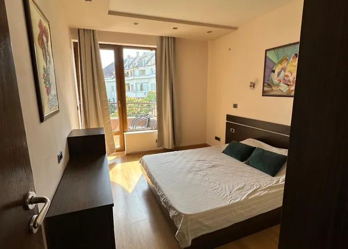 Sea View Next To Sea Garden And