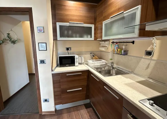 Sea View Next To Sea Garden And *